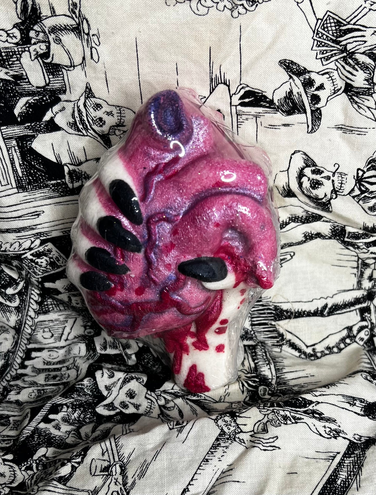 Ripped Heart Bath Bomb